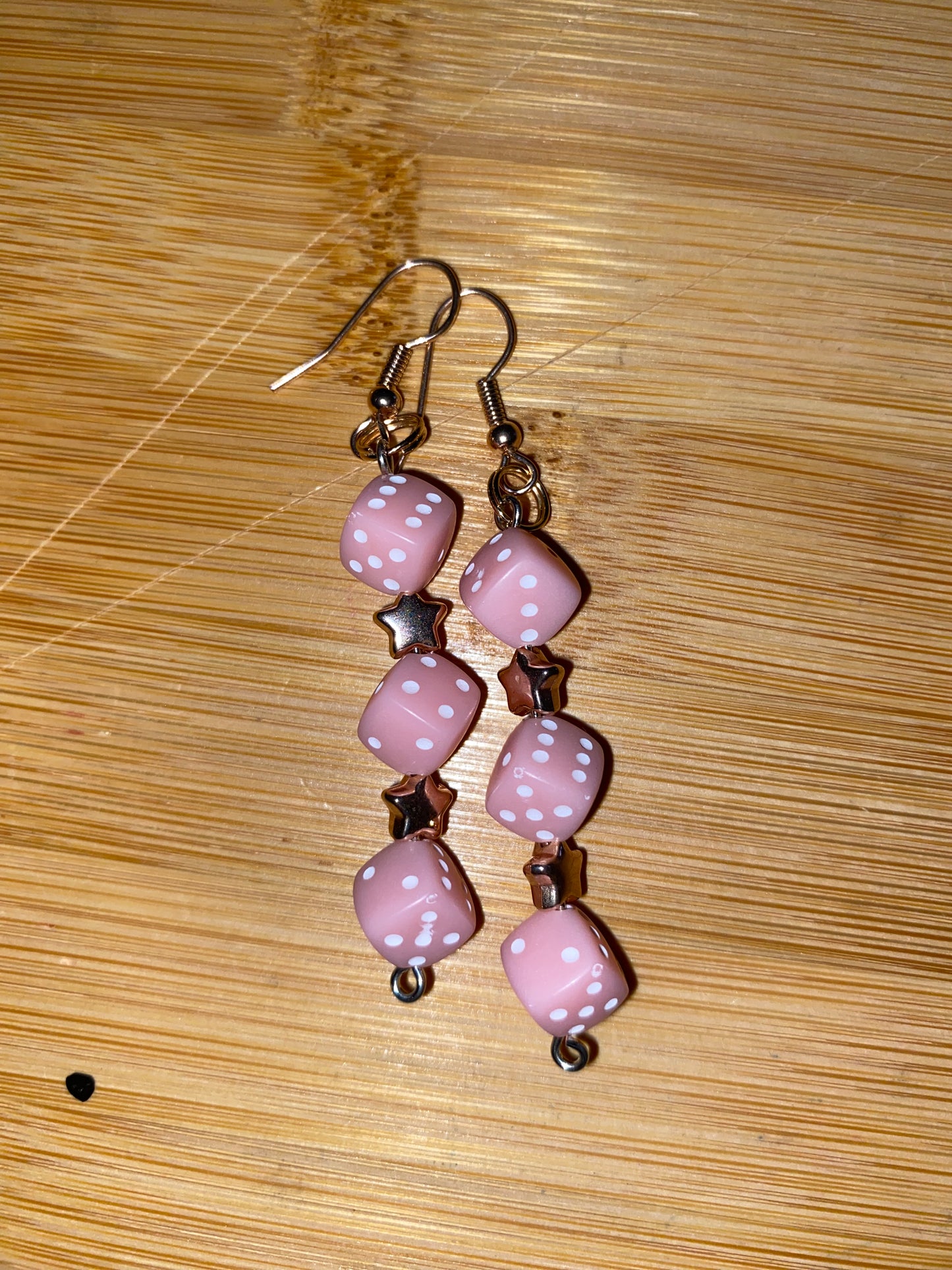 ⭐ 4. Blush Star Roll Earrings 🌸⭐