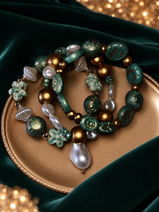 Emerald Green & Gold Bracelet Set